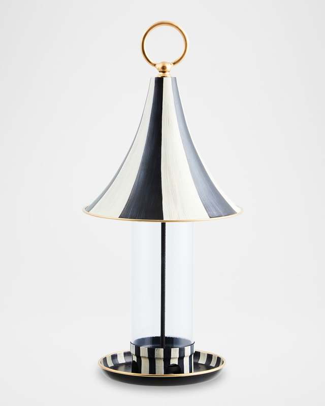 Courtly Bird Feeder